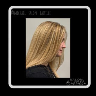 H O N E Y / blonde🍯🐝
•
•
•
#salonfave